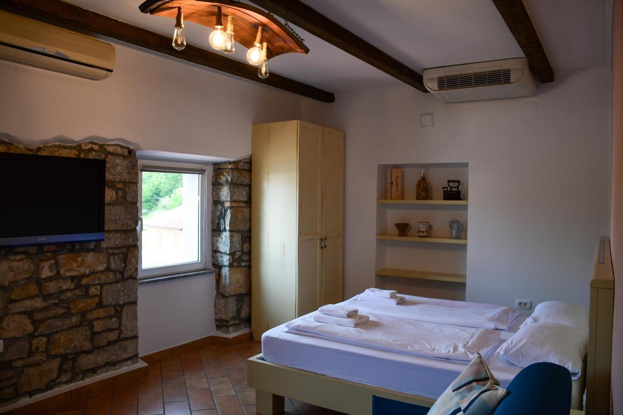 Gračišče Razman Wine Rooms מראה חיצוני תמונה