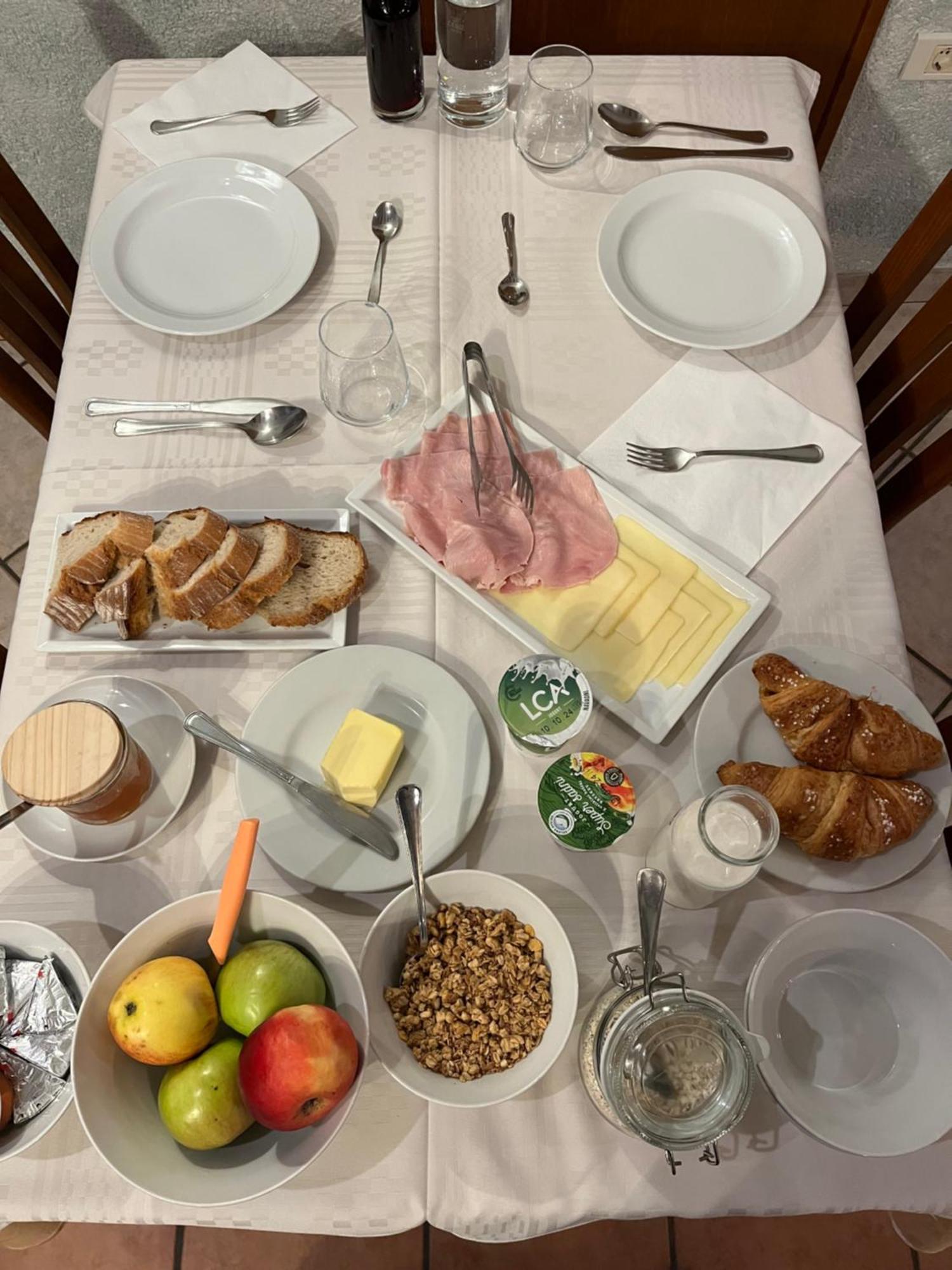 Gračišče Razman Wine Rooms מראה חיצוני תמונה